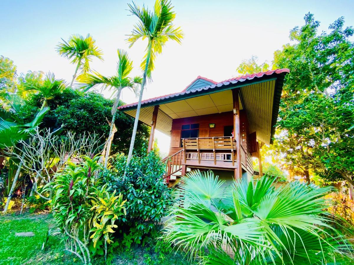 Nine House Pai Hostel Exterior photo